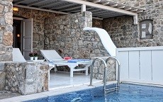 stanze con piscina privata