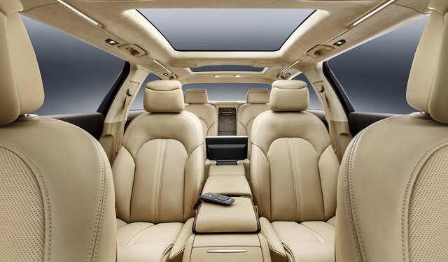 Audi-A8-XXL_horizontal_lancio_sezione_grande_doppio (1)