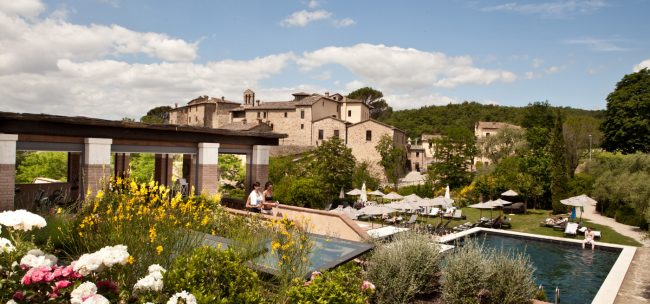 castello monastero 5 castelli che sono diventati hotel 